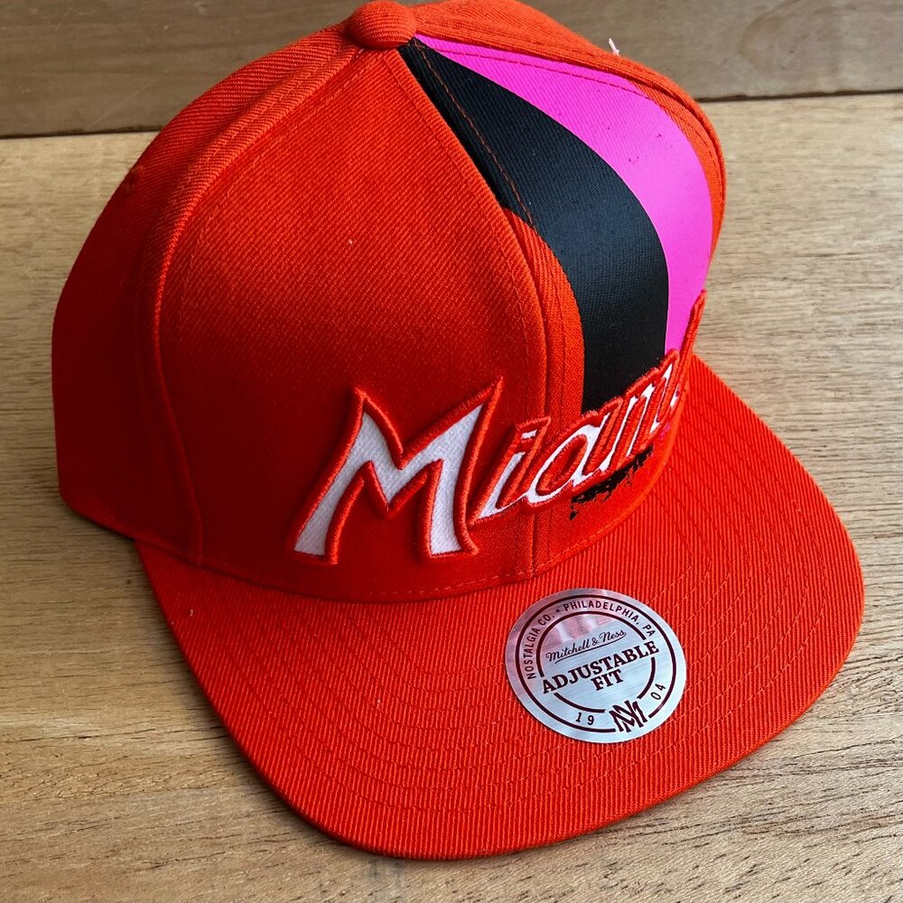 MITCHELL & NESS MIAMI FLORIDIANS ABA SNAPBACK HAT Orange Structured NWOT
